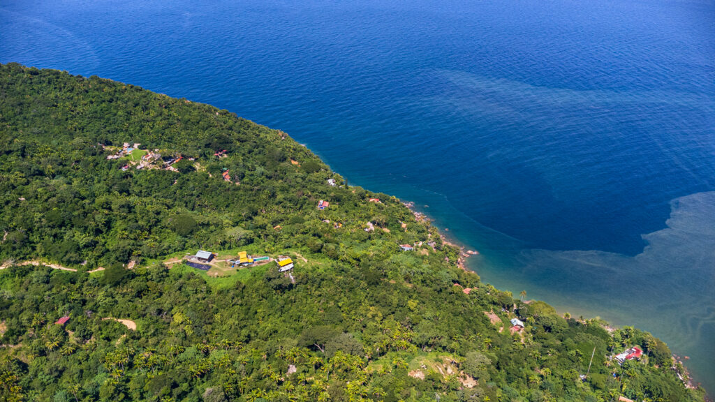 Gallery of Yelapa: Paradise Getaway from the city